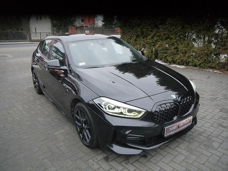 Używany BMW 118 136 KM (100 kW) 2021 Czarny Hatchback