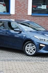 Używany Kia Ceed 140 KM (102 kW) 2019 Niebieski Hatchback