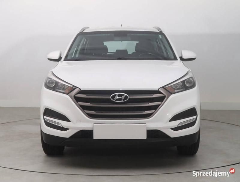 Biały Używany 2016 Hyundai Tucson SUV | 59 999 zł (Dobra cena) - Obraz 1/4