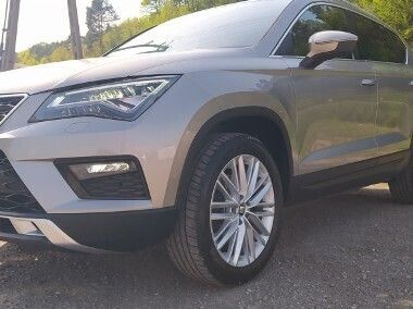 Szary Używany 2017 Seat Ateca SUV | 78 900 zł (Drogi) - Obraz 1/4