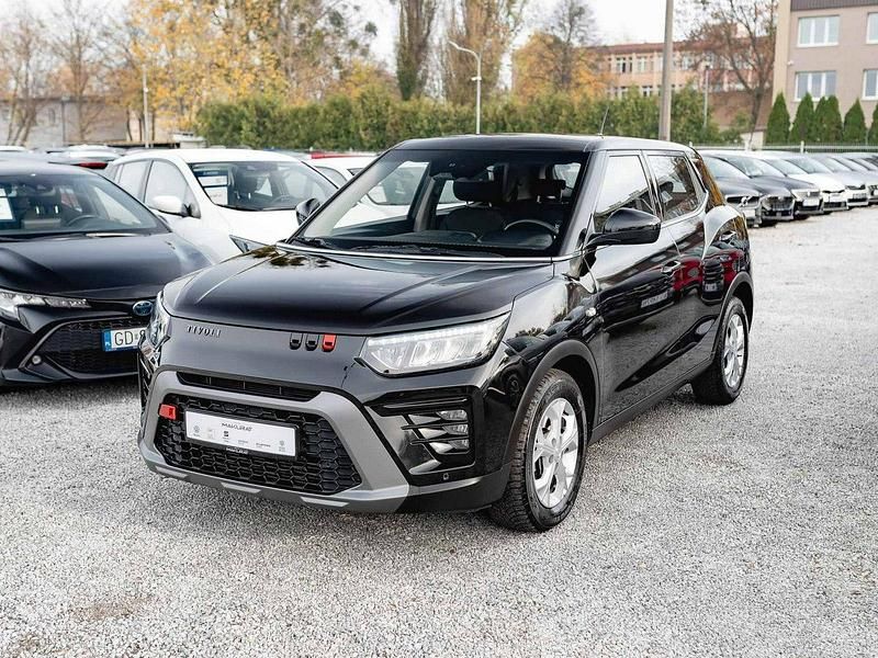 Używany Ssangyong (KGM) Tivoli 163 KM (119 kW) 2023 Czarny SUV