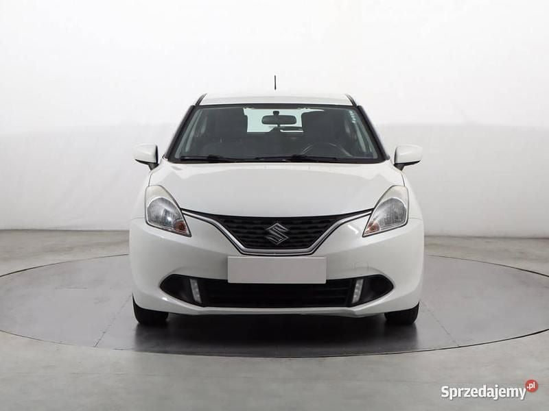 Biały Używany 2017 Suzuki Baleno Hatchback | 34 999 zł (Uczciwa cena) - Obraz 1/4
