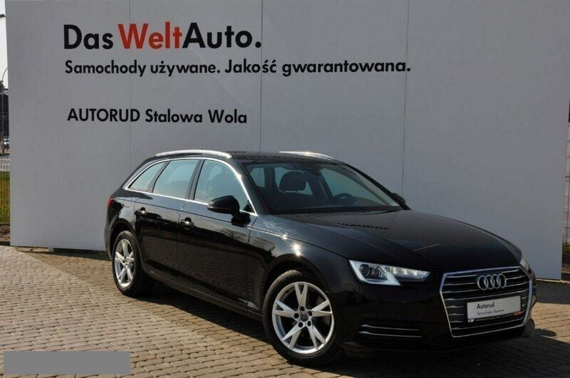 Czarny (metalik) Używany 2015 Audi A4 Sedan/Limuzyna | 83 900 zł - Obraz 1/4
