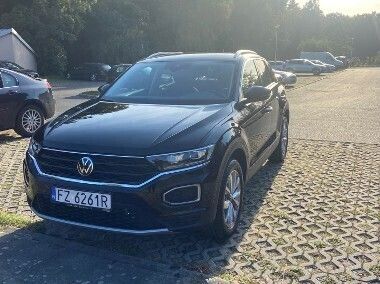 Czarny Używany 2021 VW T-Roc SUV | 98 900 zł (Uczciwa cena) - Obraz 1/4