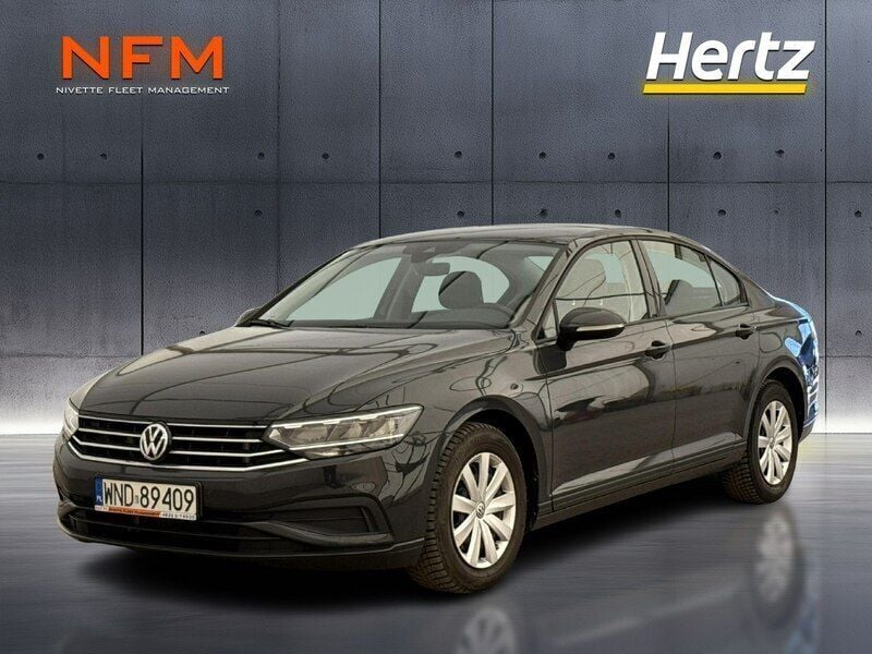 Szary Używany 2019 VW Passat Sedan/Limuzyna | 61 500 zł (Dobra cena) - Obraz 1/3