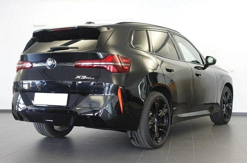 Używany BMW X3 Shadowline 197 KM (144 kW) 2024 Czarny SUV