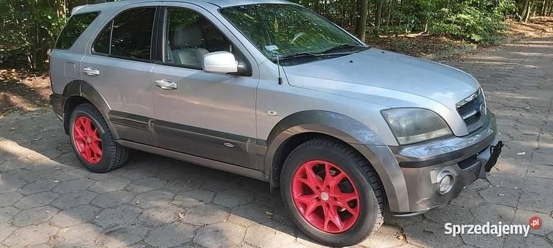 Używany 2005 Kia Sorento SUV | 8000 zł (Uczciwa cena) - Obraz 1/4