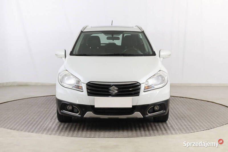 Biały Używany 2014 Suzuki SX4 S-Cross SUV | 25 999 zł (Uczciwa cena) - Obraz 1/4