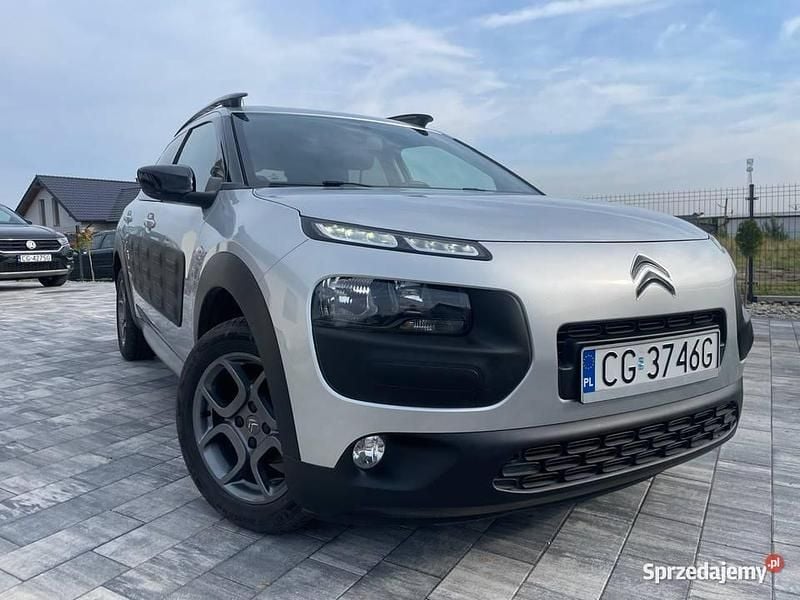 Srebrny Używany 2017 Citroën C4 SUV | 27 900 zł (Super Cena) - Obraz 1/4