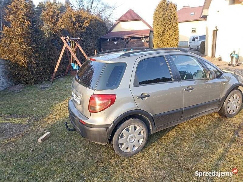 Używany Fiat Sedici 120 KM (88 kW) 2007 SUV