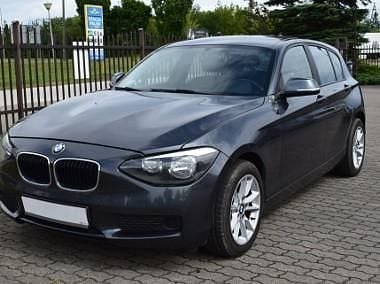 Szary Używany 2013 BMW 116 Hatchback | 24 500 zł (Super Cena) - Obraz 1/4