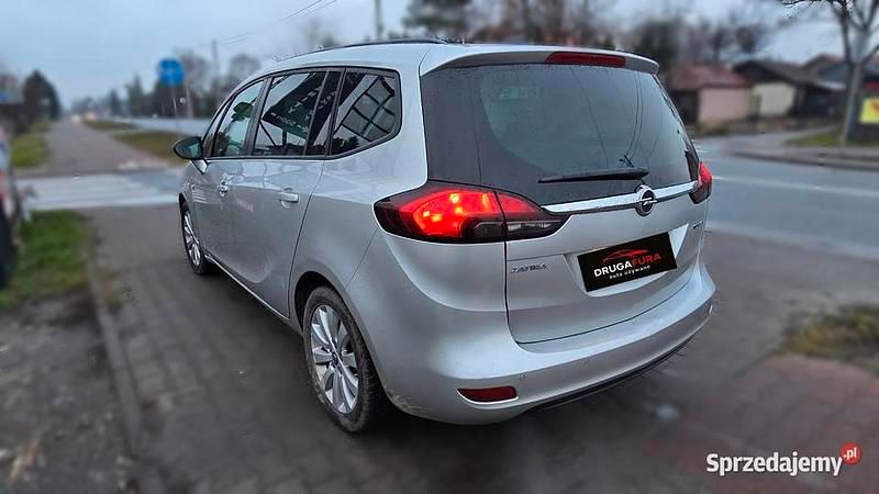 Używany Opel Zafira 2017 Minivan
