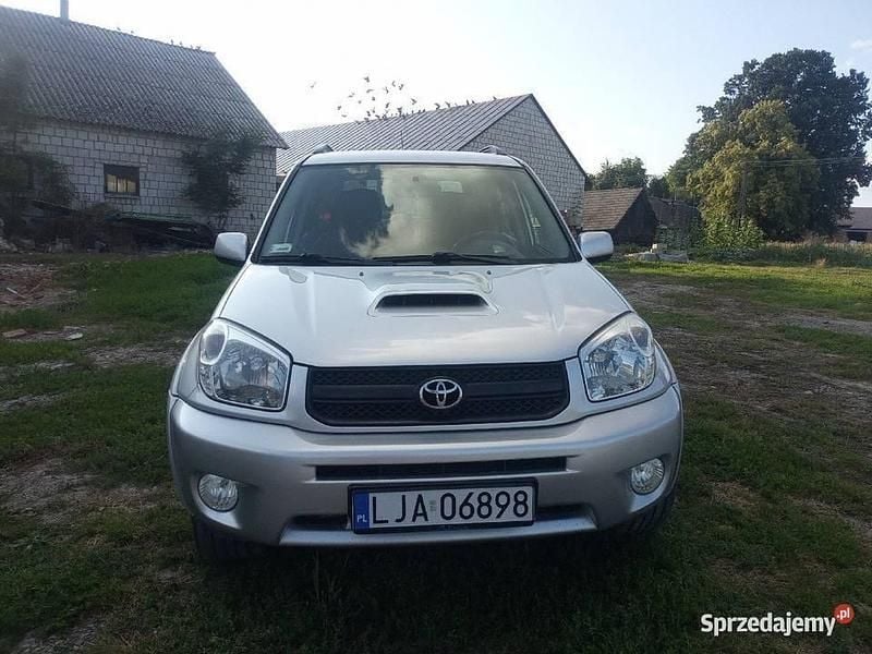 Srebrny Używany 2005 Toyota RAV4 SUV | 16 000 zł (Uczciwa cena) - Obraz 1/4
