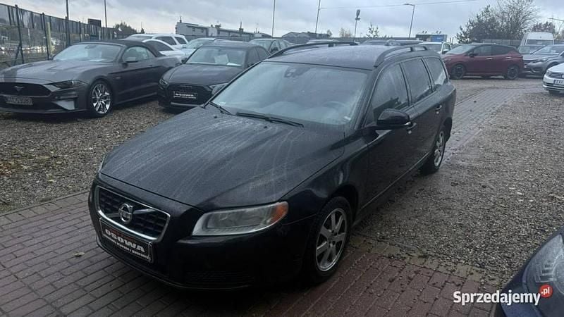 Czarny (metalik) Używany 2012 Volvo V70 Kombi | 19 999 zł - Obraz 1/4