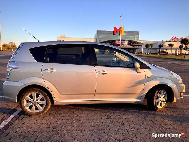 Używany Toyota Corolla Sol 2009 Sedan/Limuzyna