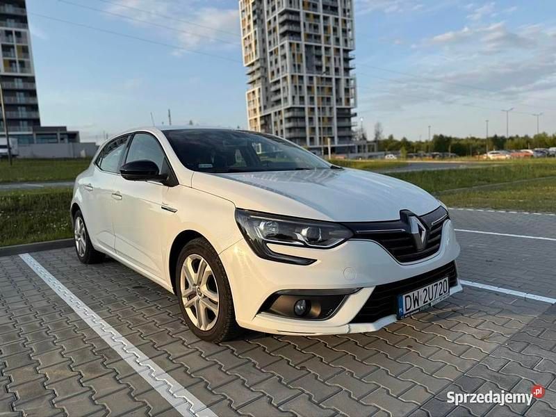 Biały Używany 2017 Renault Mégane IV Hatchback | 32 900 zł (Dość drogi) - Obraz 1/4