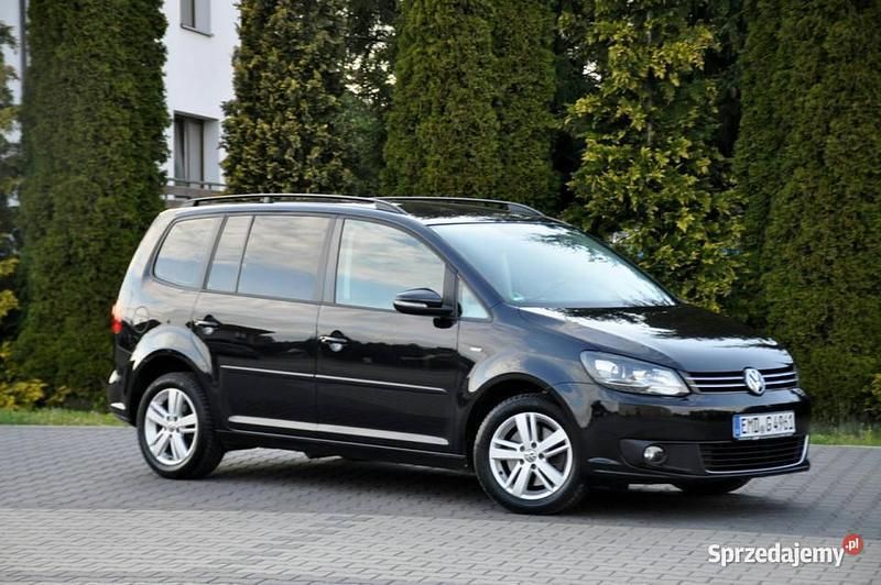 Używany VW Touran Match 140 KM (102 kW) 2012 Czarny Minivan