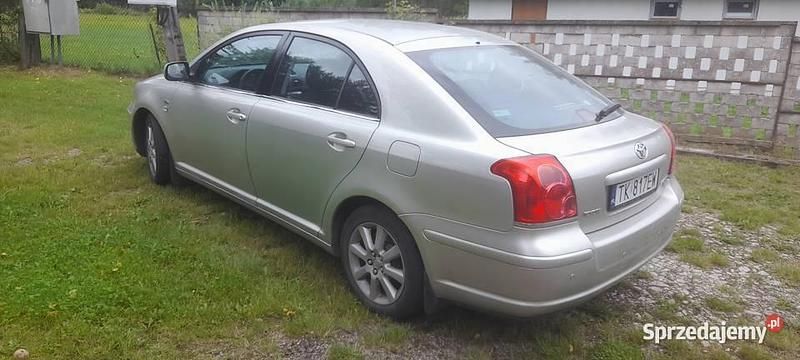 Używany 2005 Toyota Avensis | 9500 zł (Dość drogi) - Obraz 1/4