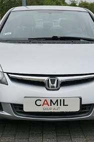 Używany Honda Civic 140 KM (102 kW) 2007 Srebrny (metalik) Sedan/Limuzyna