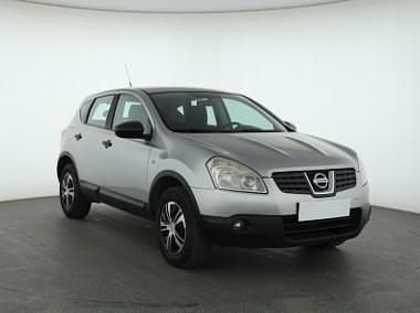 Używany Nissan Qashqai 106 KM (77 kW) 2008 Srebrny SUV