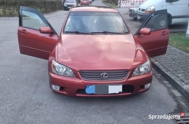 Czerwony Używany 2000 Lexus IS200 Sedan/Limuzyna | 16 900 zł - Obraz 1/4