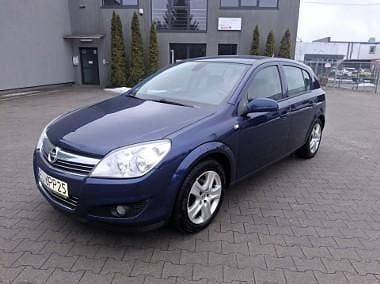 Używany Opel Astra 115 KM (84 kW) 2009 Niebieski Hatchback