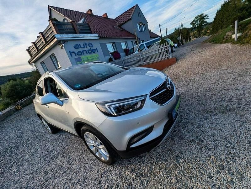 Srebrny (metalik) Używany 2017 Opel Mokka SUV | 51 900 zł (Uczciwa cena) - Obraz 1/4