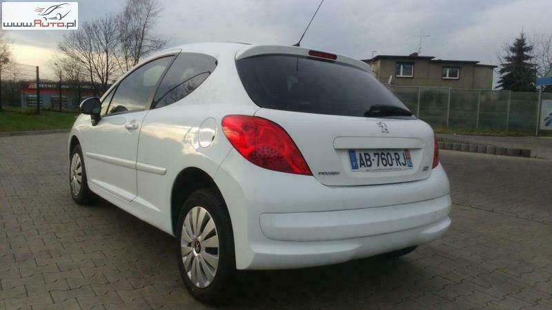 Używany Peugeot 207 144 KM (105 kW) 2009 Biały Hatchback