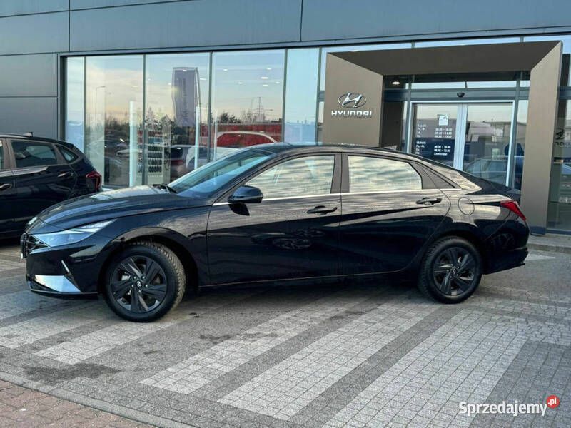 Czarny Używany 2023 Hyundai Elantra Sedan/Limuzyna | 89 900 zł (Uczciwa cena) - Obraz 1/4