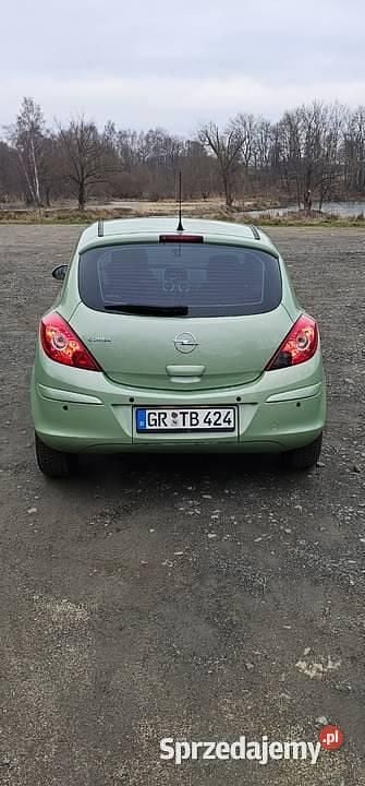 Używany Opel Corsa 2009 Zielony Coupe