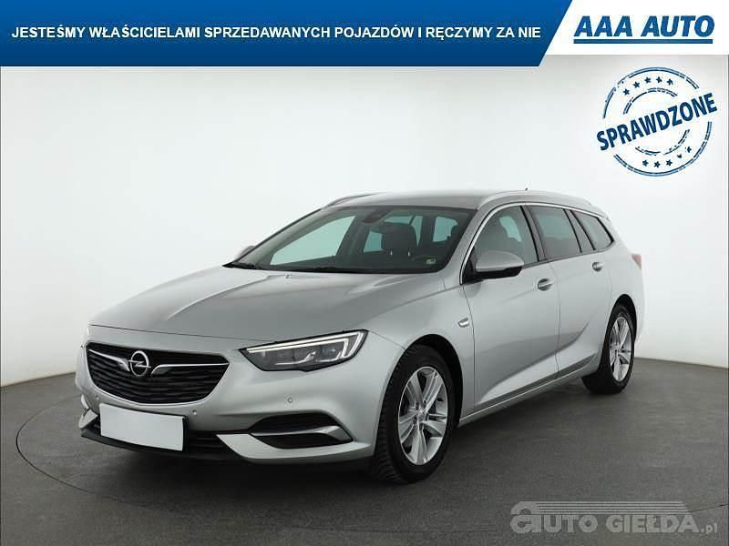 Używany Opel Insignia 2019 Srebrny