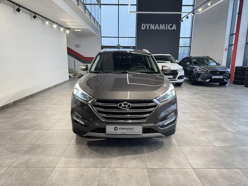 Szary (metalik) Używany 2018 Hyundai Tucson SUV | 67 900 zł (Uczciwa cena) - Obraz 1/2