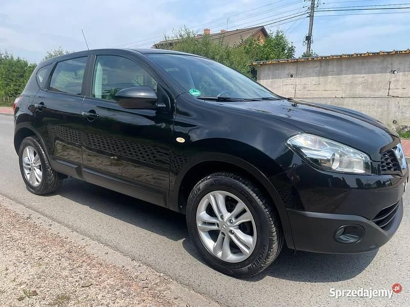 Czarny Używany 2010 Nissan Qashqai SUV | 37 800 zł (Drogi) - Obraz 1/4
