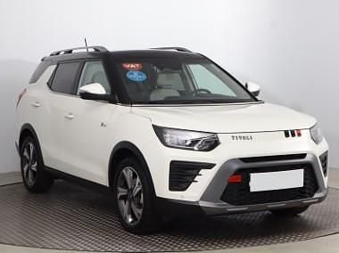 Biały Używany 2023 Ssangyong (KGM) Tivoli SUV | 93 999 zł (Drogi) - Obraz 1/4