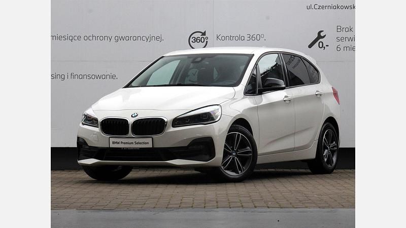 Alpine white 3 Używany 2021 BMW 220 Performance Minivan | 99 900 zł (Super Cena) - Obraz 1/3