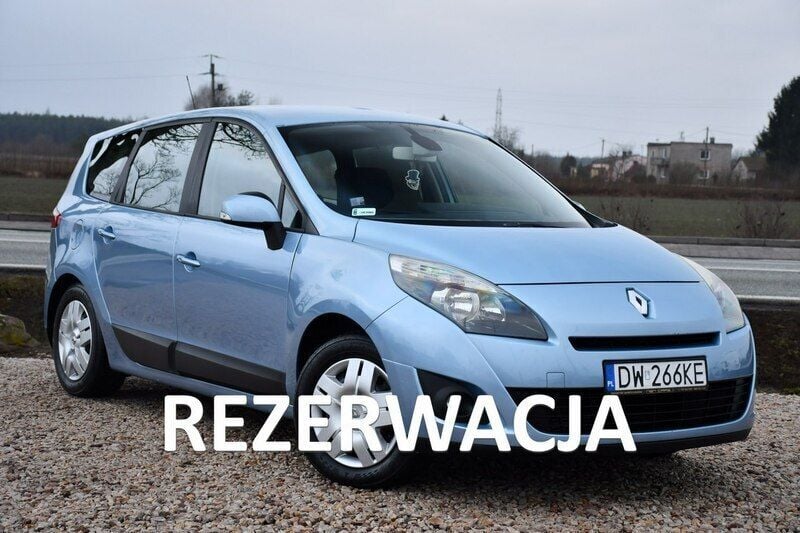 Niebieski jasny (metalik, perła) Używany 2009 Renault Grand Scénic III Minivan | 15 999 zł (Dość drogi) - Obraz 1/4