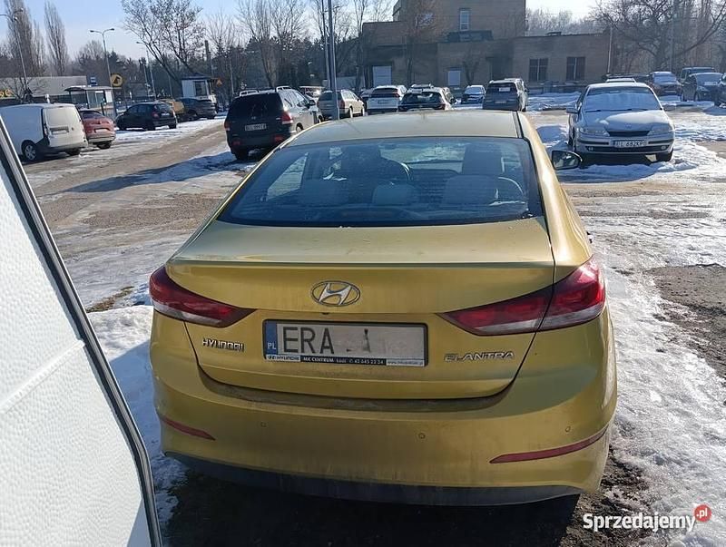 Używany Hyundai Elantra 2016 Sedan/Limuzyna