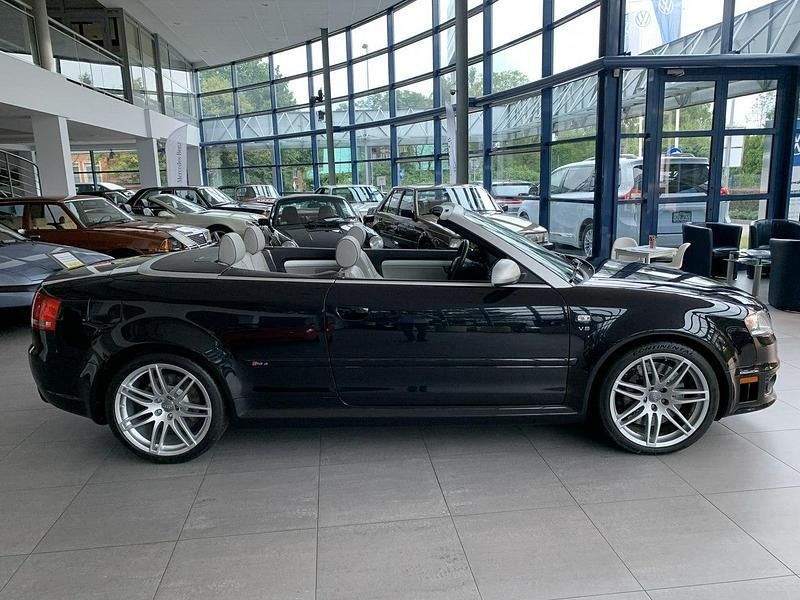 Używany Audi RS4 420 KM (308 kW) 2008 Czarny Kabriolet