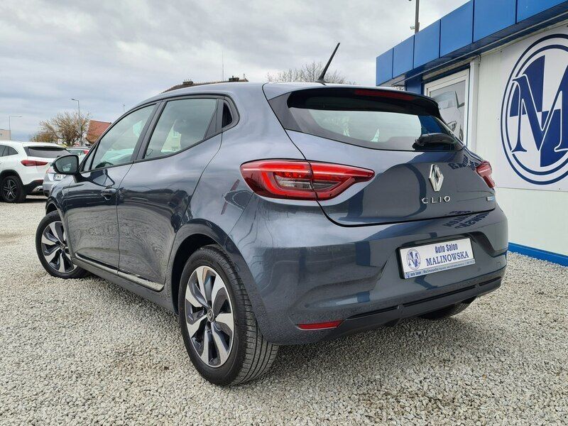 Używany Renault Clio V 91 KM (66 kW) 2021 Grafitowy Hatchback
