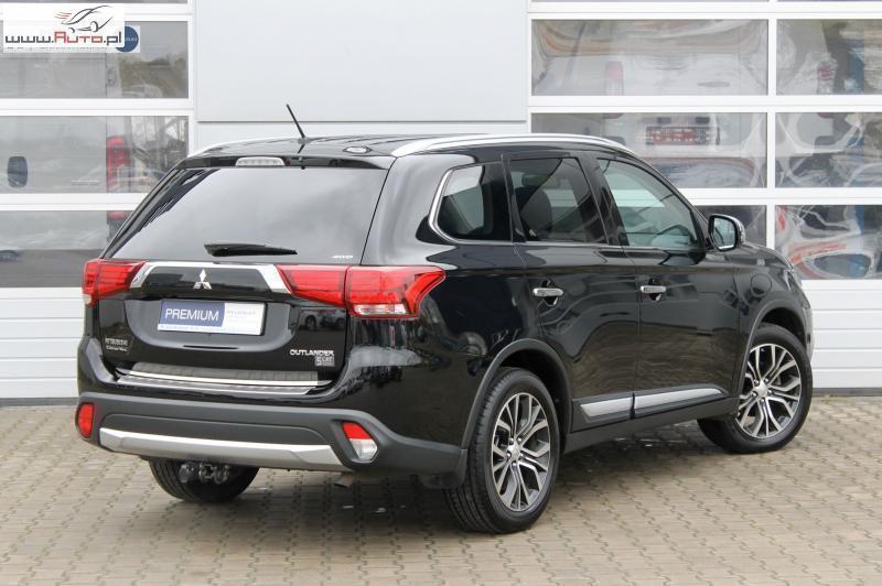 Sprzedany Mitsubishi Outlander DID Inte., używany 2015, km