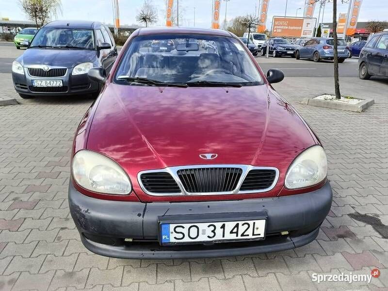 Używany Chevrolet Lanos 2001 Czerwony Sedan/Limuzyna