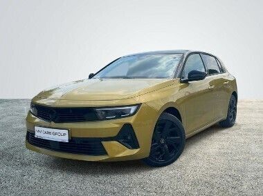 Żółty Używany 2023 Opel Astra Hatchback | 109 900 zł - Obraz 1/4