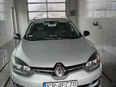 Srebrny Używany 2016 Renault Mégane IV Kombi | 28 000 zł (Dobra cena) - Obraz 1/4