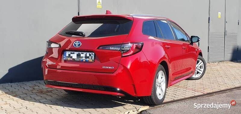 Używany Toyota Corolla 2020 Czerwony Kombi