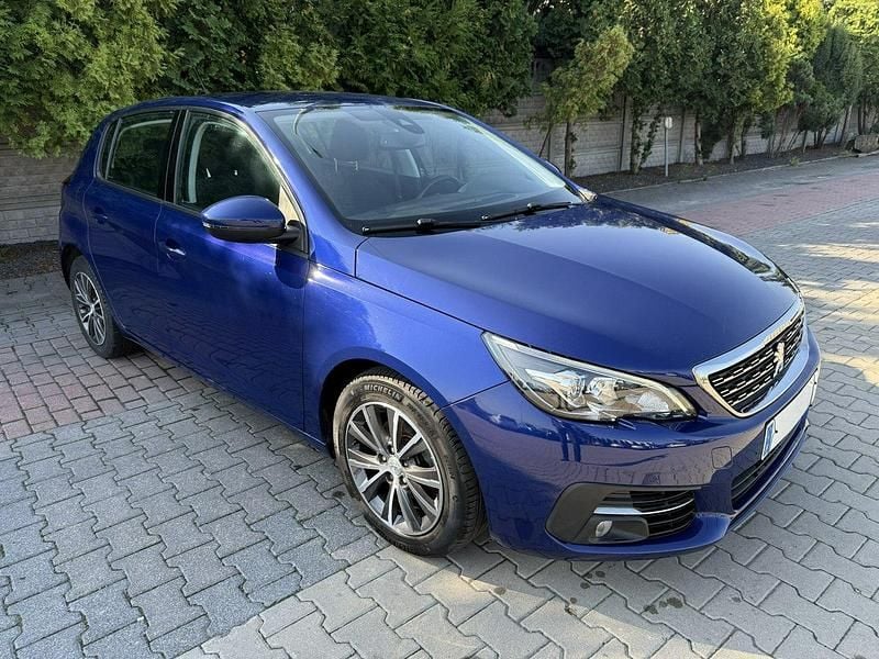Niebieski (metalik) Używany 2019 Peugeot 308 Hatchback | 38 900 zł (Dobra cena) - Obraz 1/4