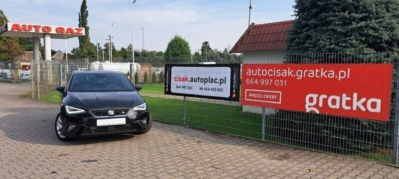 Czarny Używany 2021 Seat Ibiza FR Hatchback | 73 800 zł - Obraz 1/4
