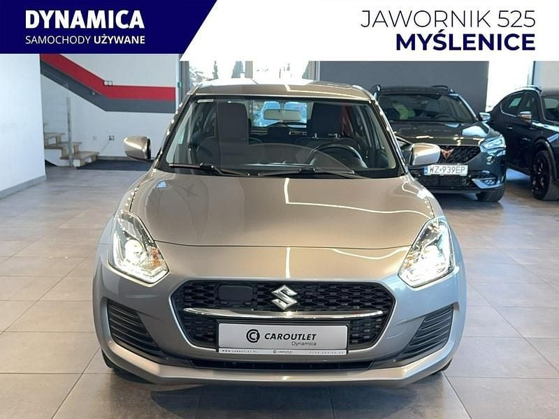 Używany Suzuki Swift 83 KM (61 kW) 2021 Szary Hatchback
