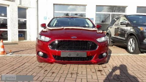Używany Ford Mondeo ST-Line 160 KM (117 kW) 2017 Bordowy perłowy Hatchback