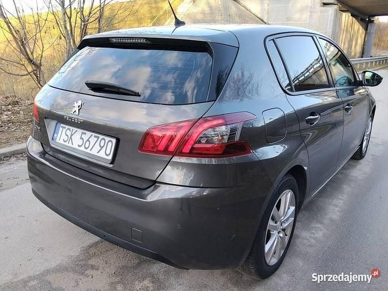 Używany Peugeot 308 2020 Szary Hatchback