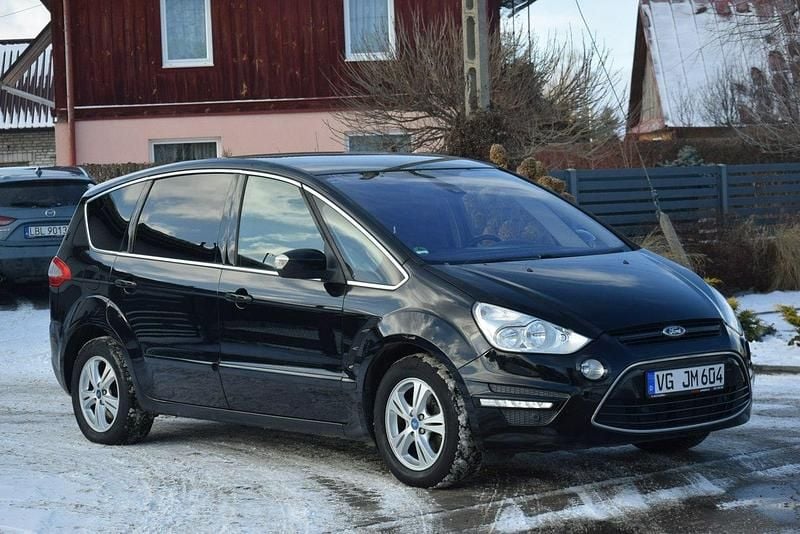 Czarny Używany 2013 Ford S-MAX S Minivan | 35 900 zł (Uczciwa cena) - Obraz 1/4